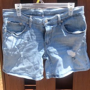 Levi shorts